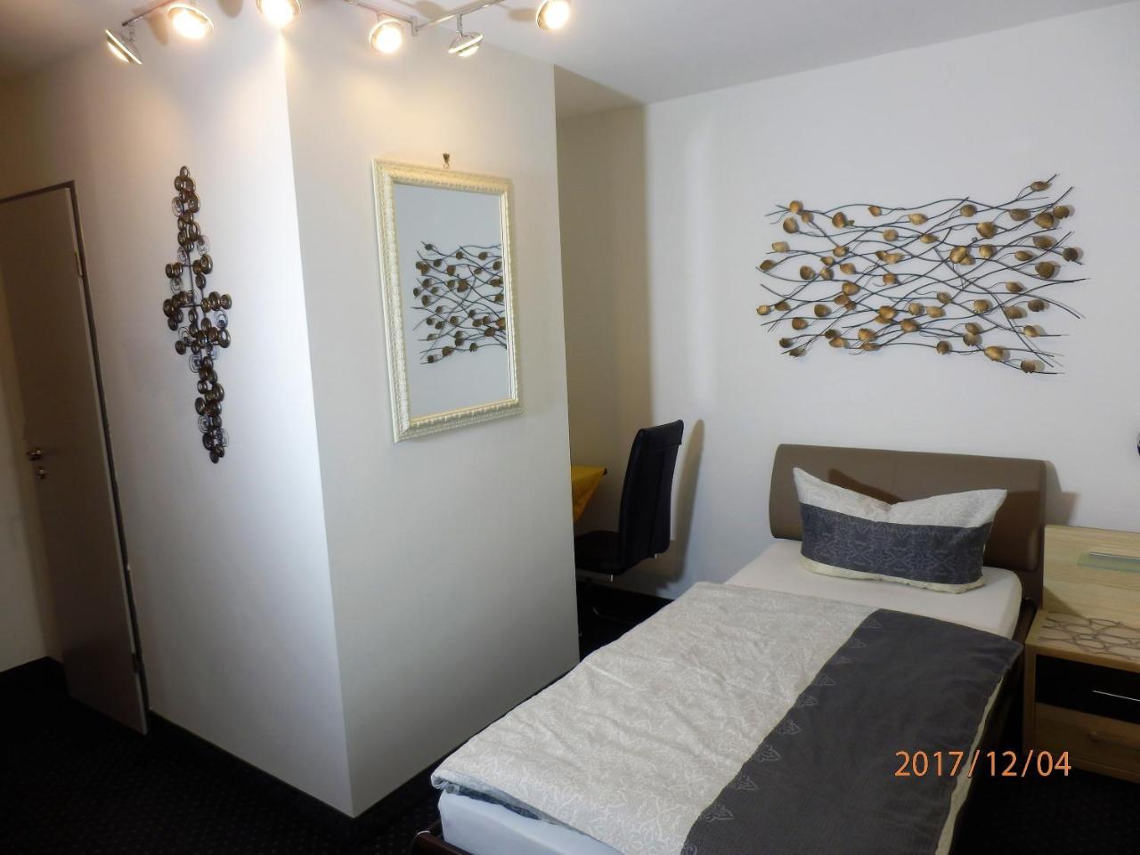 Hotel Leonhardihof 3*